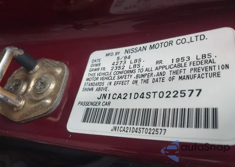 1995 Nissan Maxima Gle/Gxe/Se z USA, uszkodzony, nr VIN JN1CA21D4ST022577